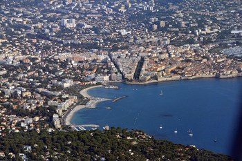 Autovuokraamo Antibes