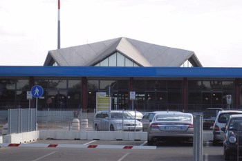 Car rental Forli Airport