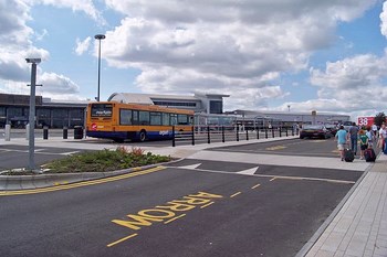 Alquiler de vehículos Leeds Bradford Aeropuerto