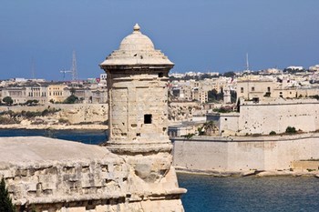 Wynajem samochodu Valletta